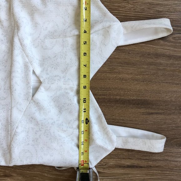 Guess: Cut-Out Bodycon White Dress - Picture 10 of 10